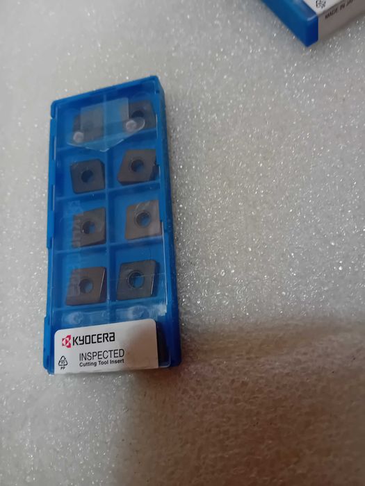 Caixa de 10 pastilhas para torno CNMA 120408 kyocera