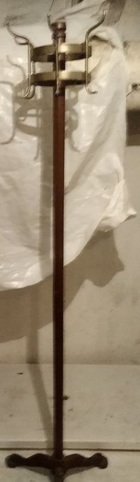 Вешалка для одежды 170 см.,СССР  напольная,ретро.Київ Оболонь.