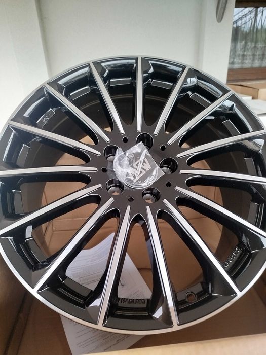 A853#Alufelgi Nowe 18" 5x112 Et 48 7,5J Audi: A3, A4, A5, TT, Q3