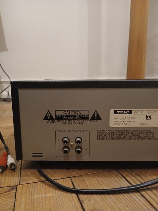 Leitor e gravador de cassetes da Teac