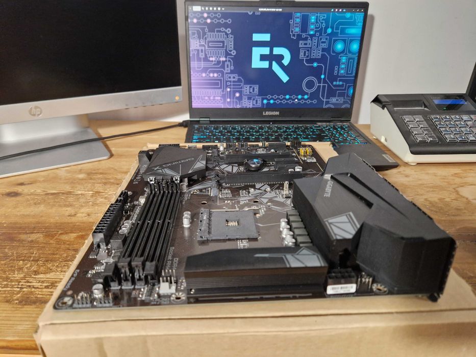 Płyta główna Gigabyte B550 GAMING X V2 AMD AM4 ATX (4337)