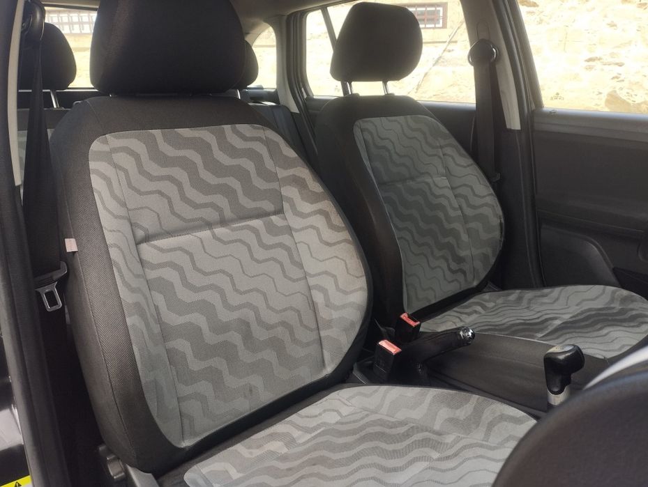 Skoda Fábia 1.2i Sw Gasta 5 lts aos 100 kms