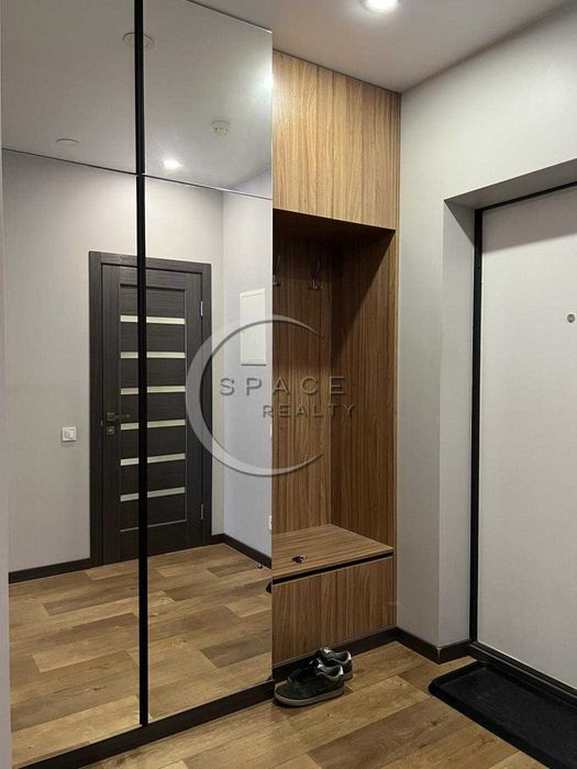 Продаж 1-кімнатної квартири в ЖК Славутич - Зарічна 2