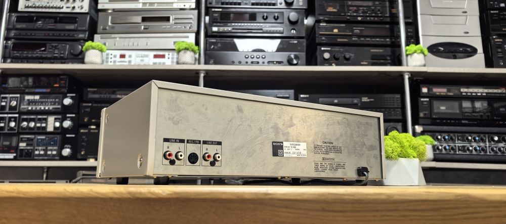 Касетний програвач Sony TC-K61