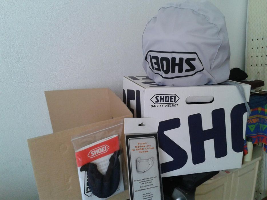 Shoei XR último novo na caixa.