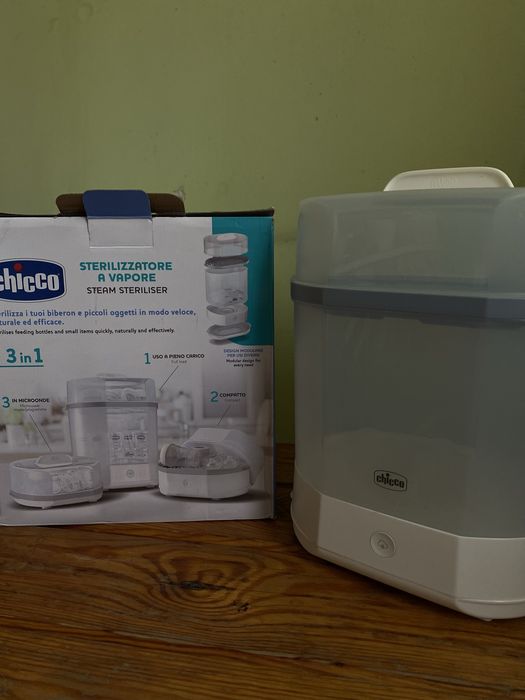 Стерилізатор для пляшечок