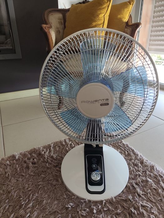 Ventoinha de mesa Rowenta turbo silence 30 cm