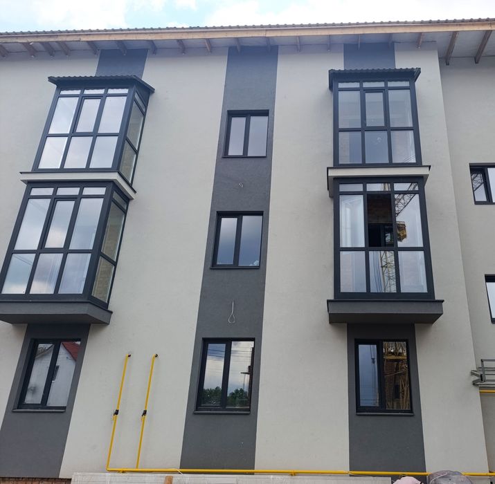 Продам двох кімнатну квартиру
