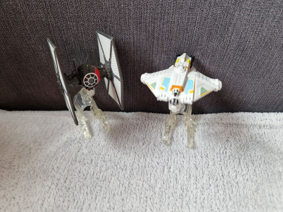 Hot Wheels STAR WARS statek kosmiczny Duch/ statek Tie Fighter