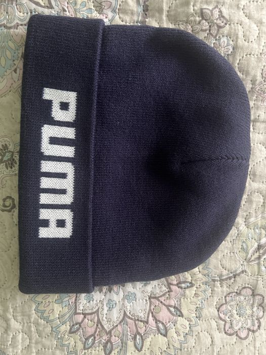 Шапка Puma  нова темно синього кольору. Оригінал
