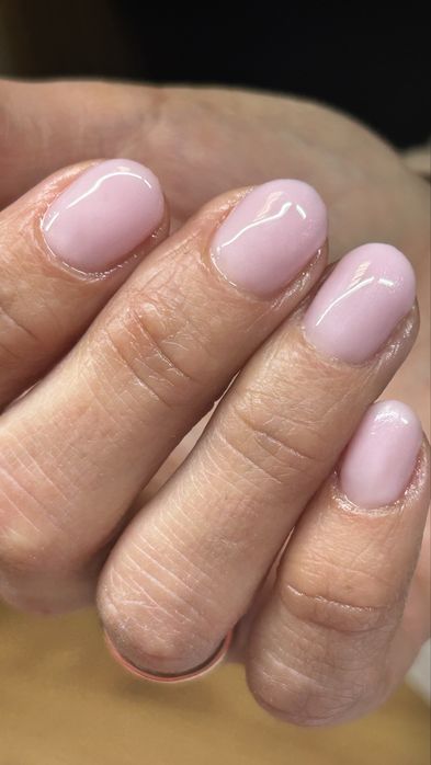 Manicure / Pedicure /henna