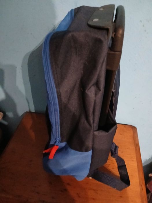 Mochila em bom estado