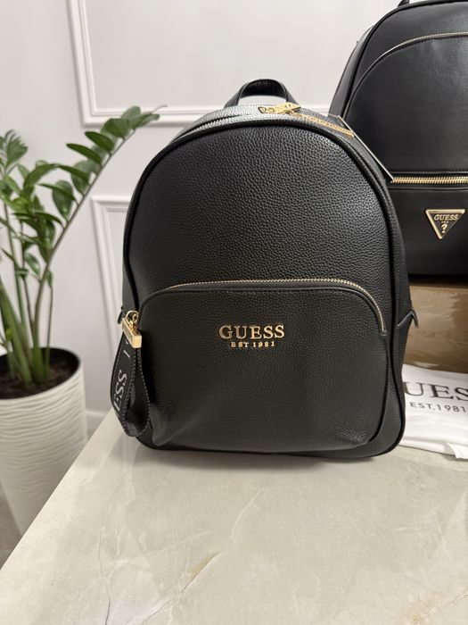 Рюкзак Guess рюкзак