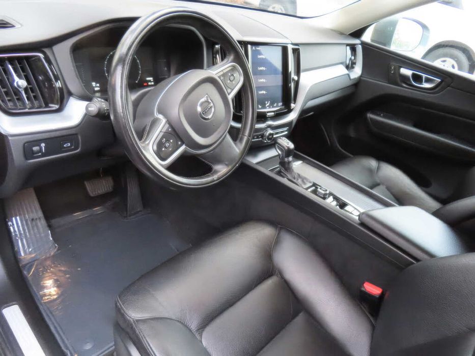 Volvo XC60      2019