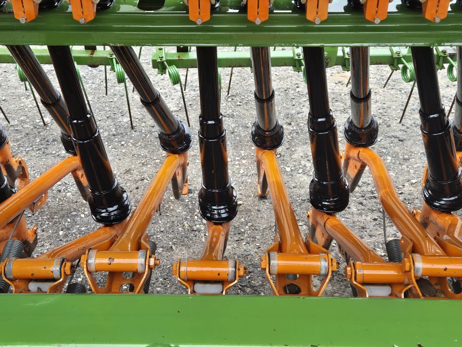 Siewnik Amazone D8 Special 2.50m ścieżki technologiczne