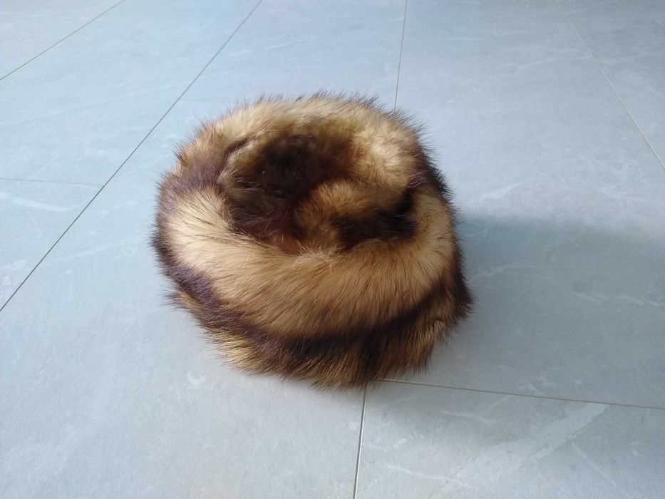 Czapka z norki skóra naturalna
