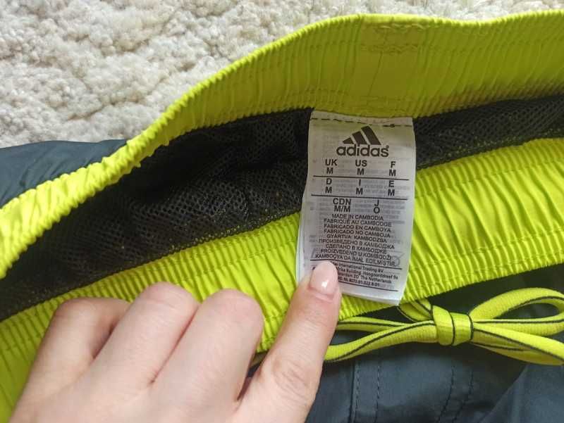 Spodenki  sportowe Adidas