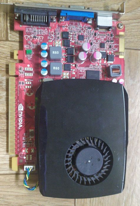 karta graficzna nivada p 1062