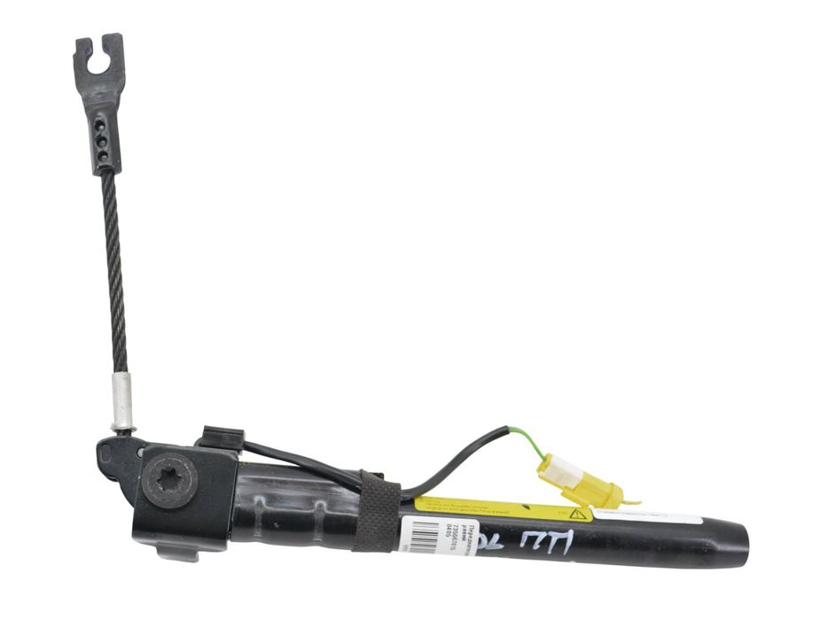 Переднатягувач ременя безпеки передній правий FIAT 500L 2012-2016 7355