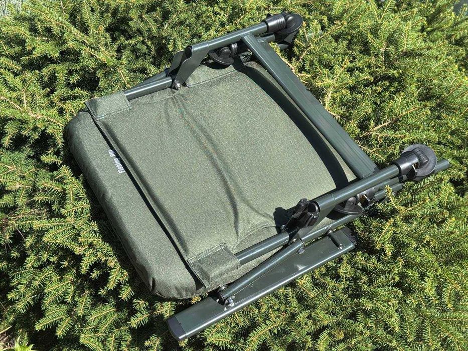 Карповое кресло с подлокотниками  FR 44*69/49*56/47 - 120кг