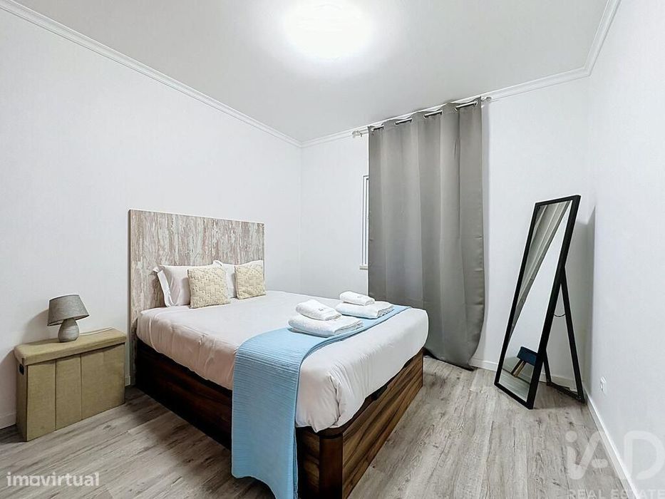Apartamento T2 em Caniço de 77,85 m2