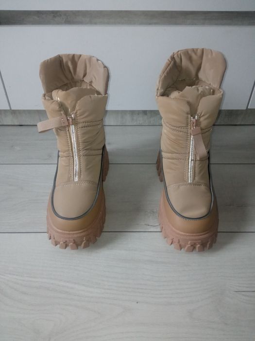 Зимові черевики 37р., всередині 23см