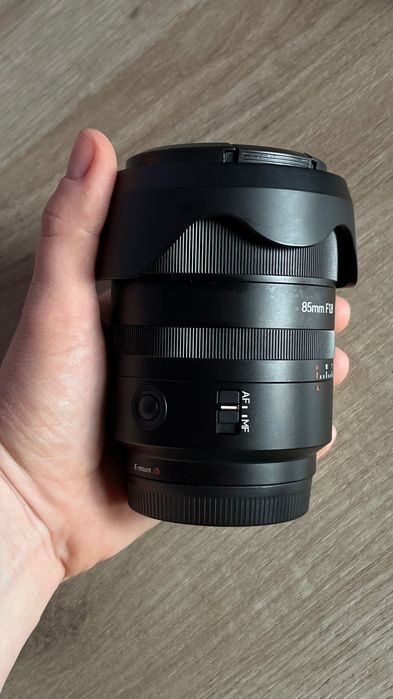Ідеальний, майже новий Обʼєктив 7artisans 85mm f1,8 Sony full frame + фільтри в подарунок