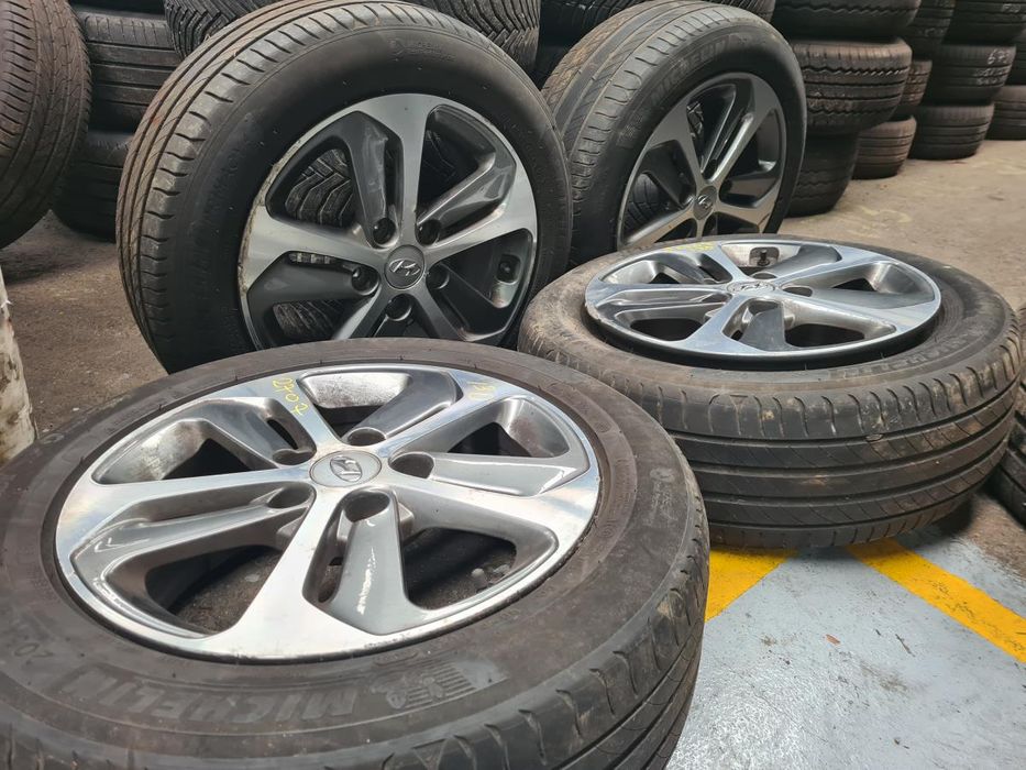 Conjunto de jantes HYUNDAI i30 (GD)
