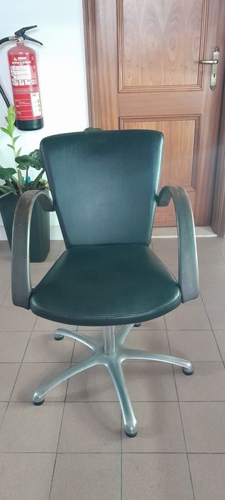 Cadeiras hidráulicas de cabeleireiro