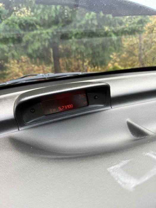 Venda de automovel Peugeot 307 /1400 Diesel , 5 portas , 5lugares.