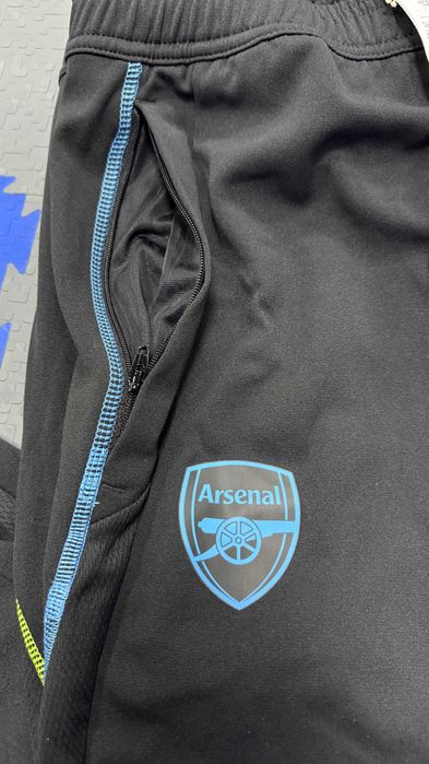 Тренувальні штани Arsenal Tiro 23 розмір М