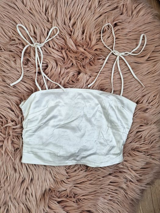 Кроп топ сатиновый атласный жатка с завязками бантами Zara