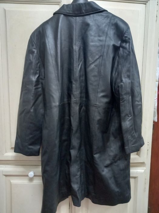 Casaco  em pele comprrido