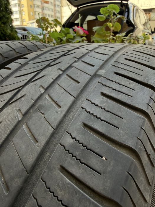 Гума літня 235/55 r19 22рік