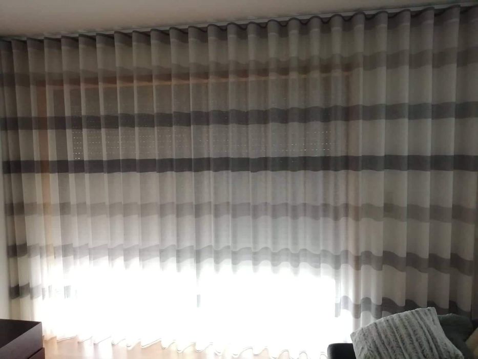 Cortinados como novos