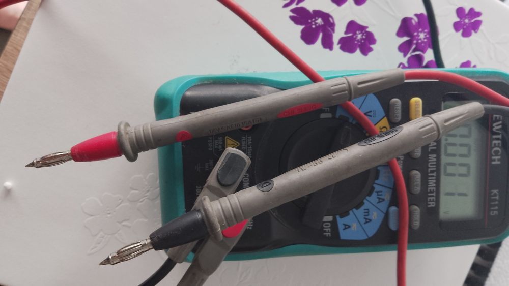 Kewtech KT115 digital multimeter