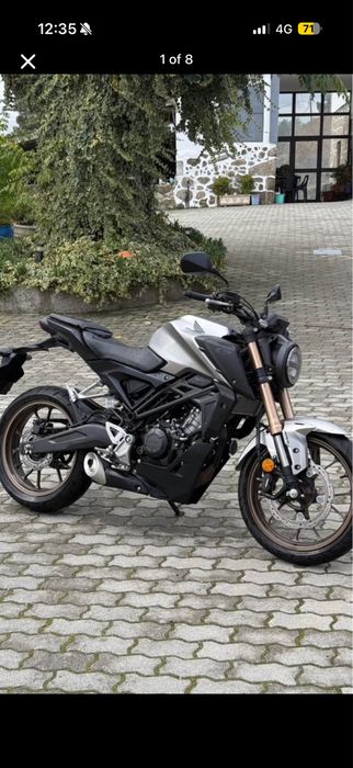 Honda cb125r 2024, prateada/dourada