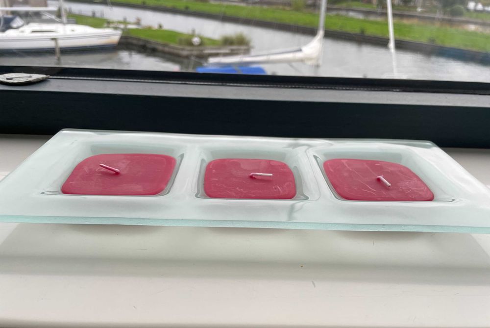 Свічник Таріль зі свічками