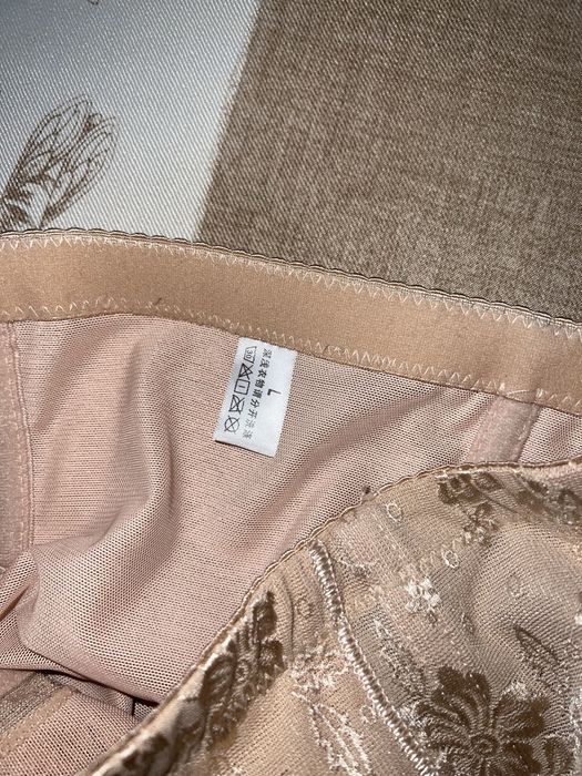 Majtki modelujące wygładzające tezenis triumph