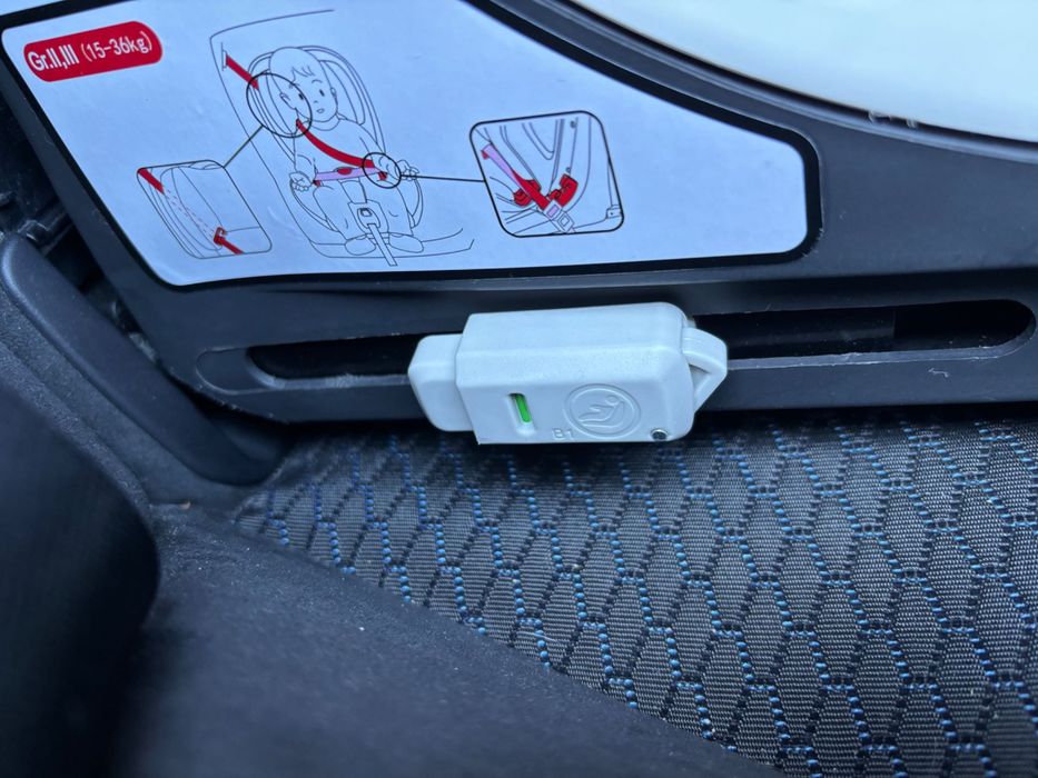 Chicco Cadeira auto Gr 1,2,3 (9-36 Kg) isofix