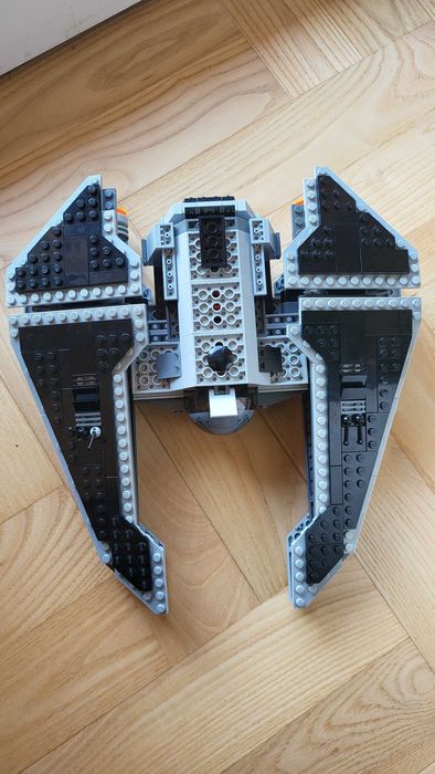 LEGO 9500 Sith Fury Class Interceptor  Tylko statek Niekompletny