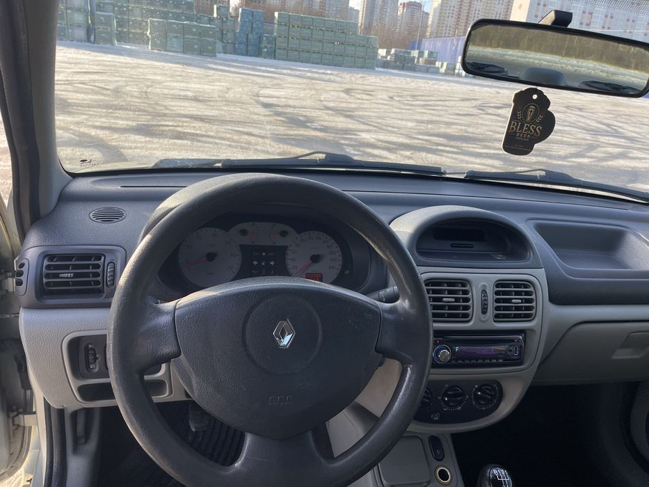 Renault clio symbol 1.4 2004 р.в.
