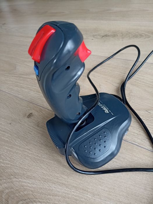 Joystick QuickShot Python mikrostyk