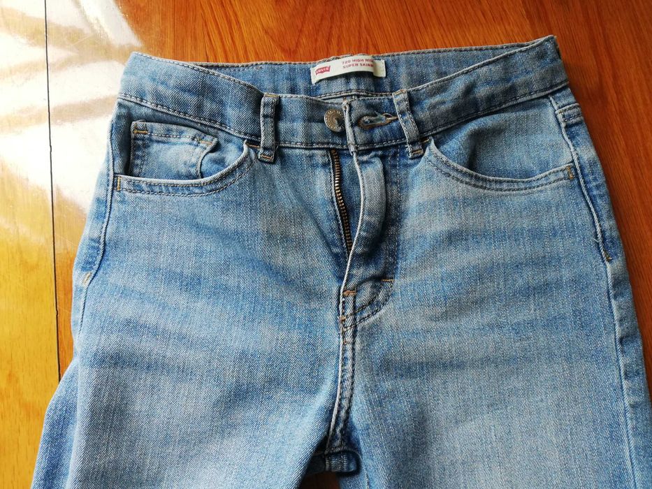 Calças de ganga Levis menina 10 anos