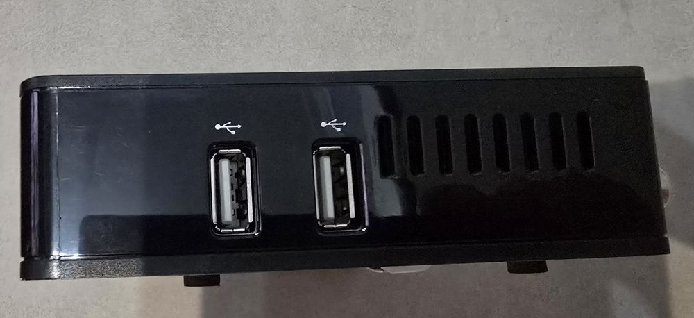 Recetor APEBOX C2 DVB-S2+DVB-T2/C