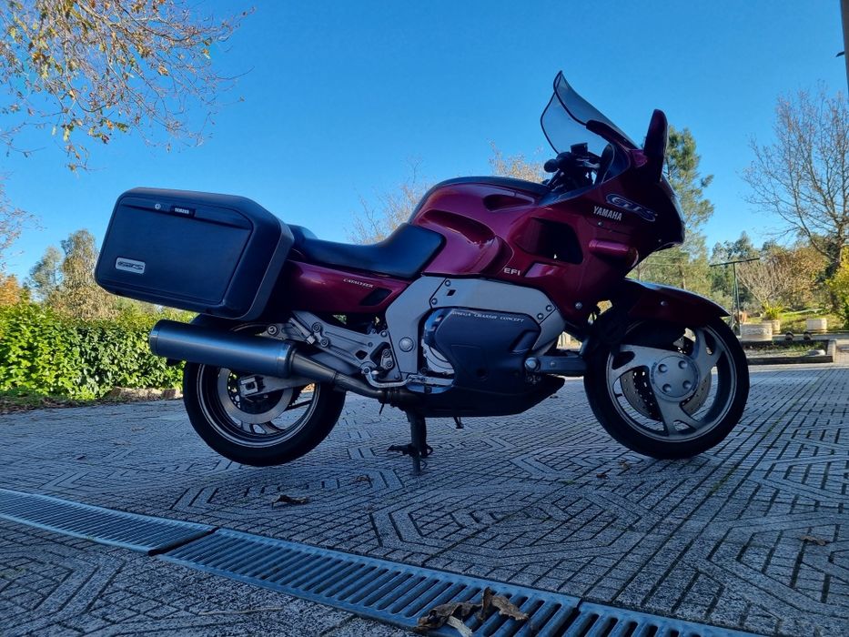 Yamaha GTS 1000 muito bom estado