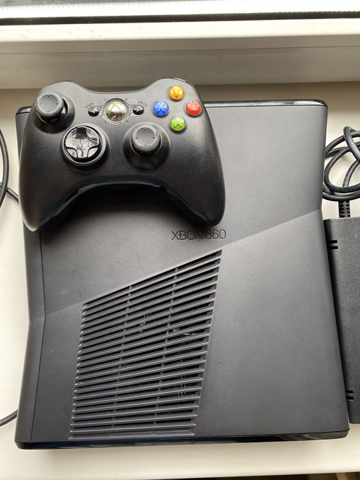 Xbox 360 slim,250gb