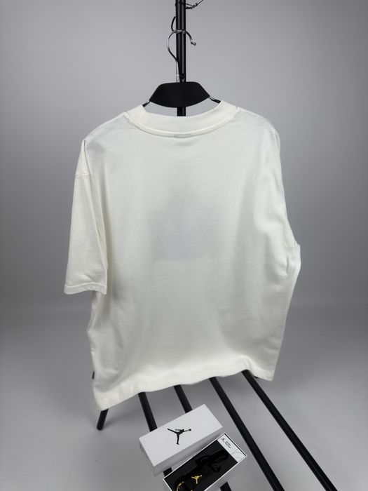 Футболка New Balance Book White MT51869 S-XL оригінал