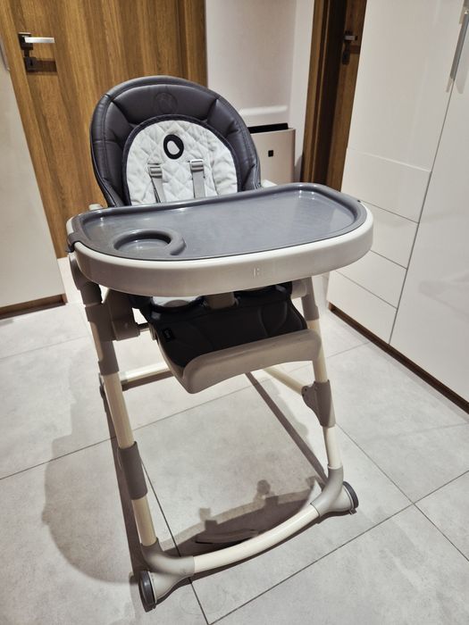 Krzeselko do karmienia lionelo cora