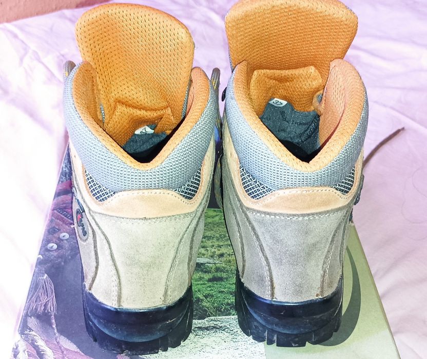 Buty trekkingowe trapery Kefas r. 37